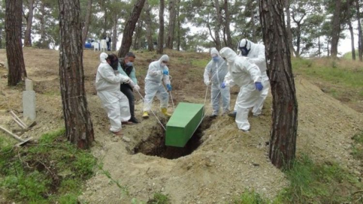 Hasta sayısı bin 713’e, ölen sayısı da 202’ye geriledi