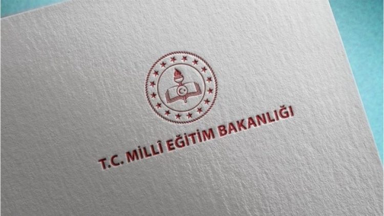 MEB’den okullarda bayrak töreni ve İstiklal Marşı kararı