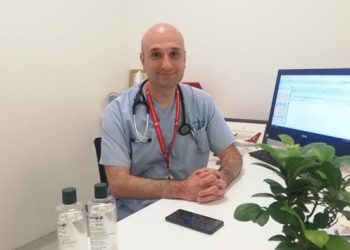Aşı olan Bilim Kurulu üyesi Kayıpmaz: İlk yan etkiler baş ağrısı, yorgunluk