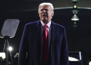 Snapchat Trump’ın hesabını kapatacağını açıkladı