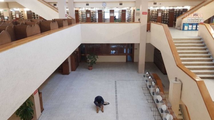 Boğaziçi Kütüphanesi’nde oturma eylemine başladı