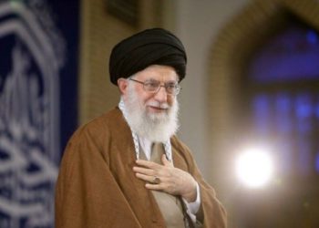 Twitter, İran’ın dini lideri Hamaney’in hesabını intikam çağrısı sonrası askıya aldı