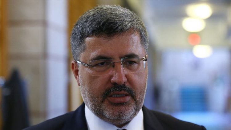 AKP’li Özkaya: Üniversite öğrencileri okurken evlensin