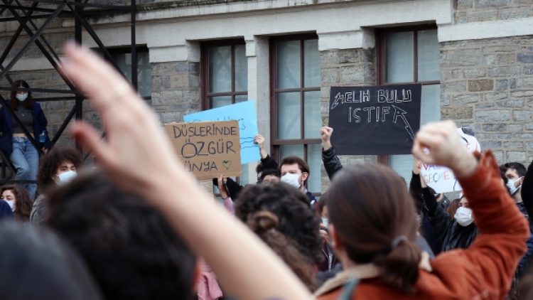 İstanbul Valiliği’nden Boğaziçi açıklaması: 76 kişi serbest