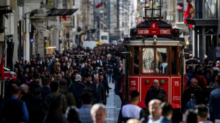 Türkiye’nin nüfusu açıklandı: Bir yılda yarım milyon kişi arttı