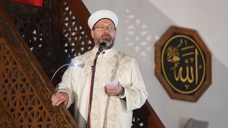 Boğaziçi protestoları artınca Diyanet hutbeyi gençlere ayırdı!