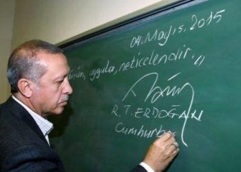 Cumhurbaşkanlığı hükümet sistemi şimdi de öğretmenleri uçuracak!