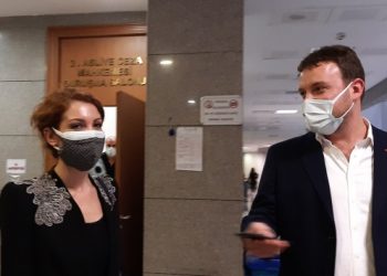 Nagehan Alçı ‘hakime hakaretten’ hakim karşısında