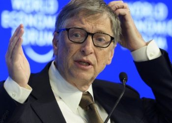 Gates’ten ‘çip’ iddialarına yanıt: Mikroçiplerle aşılar arasındaki bağlantıyı anlamıyorum