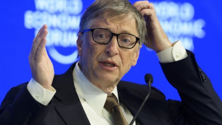 Gates’ten ‘çip’ iddialarına yanıt: Mikroçiplerle aşılar arasındaki bağlantıyı anlamıyorum