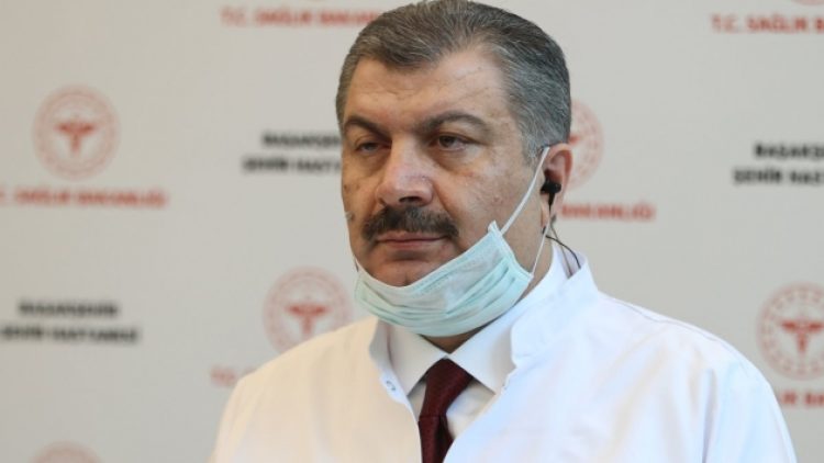 Koca duyurdu: 100 milyon doz aşı nisan sonuna kadar elimizde