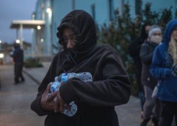 Teksas’taki elektrik kesintisinin küresel petrol krizine dönüşmesinden korkuluyor
