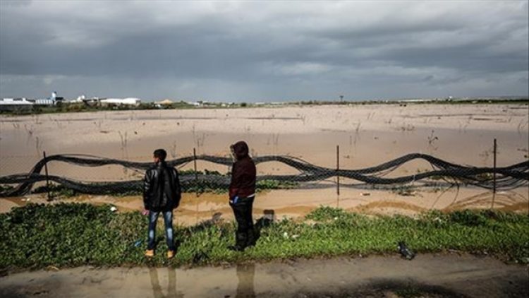 İsrail, Gazze’nin doğusundaki tarım arazilerini bir ayda ikinci kez sular altında bıraktı