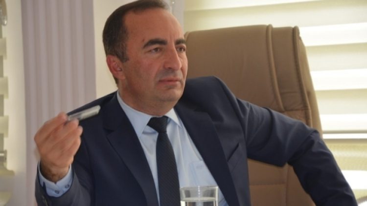 MHP’den, MHP’li Belediye Başkanı hakkında suç duyurusu