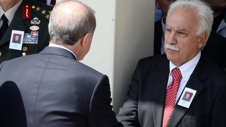 Taşgetiren: TSK’dan, Yargı’dan tasfiyelerde Perinçek örgütlenmesinin ihbar düzeneğine bakmalı