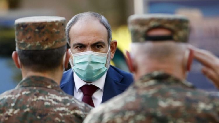 Ermenistan’da Paşinyan’dan erken seçime şartlı onay