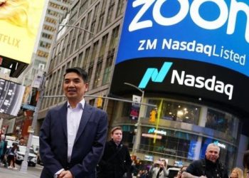 Zoom pandemide gelirini yüzde 326 artırdı
