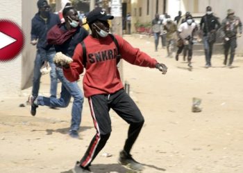 Senegal’de tecavüzle suçlanan muhalif liderin tutuklanması, ülkeyi karıştırdı