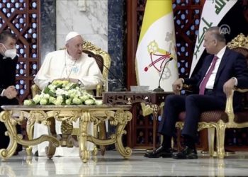 Papa’nın Irak ziyareti, yoğun güvenlik önlemleri eşliğinde başladı