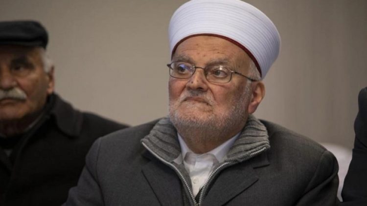 İsrail güçleri, Mescid-i Aksa imamını gözaltına aldı