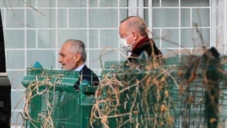 Saadet’te Asiltürk’e ‘liderlik’ tepkisi: Demek ki lafla olmuyormuş