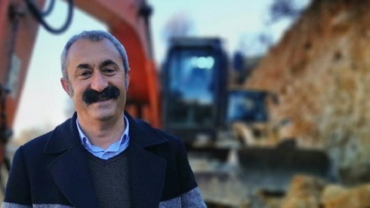Komünist Başkan Maçoğlu, tasarruf için ihaleleri kaldırdı