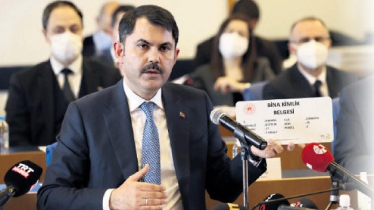 Bakan Kurum: ‘Türkiye’deki 17 milyon binanın yaklaşık 6.7 milyonu riskli’