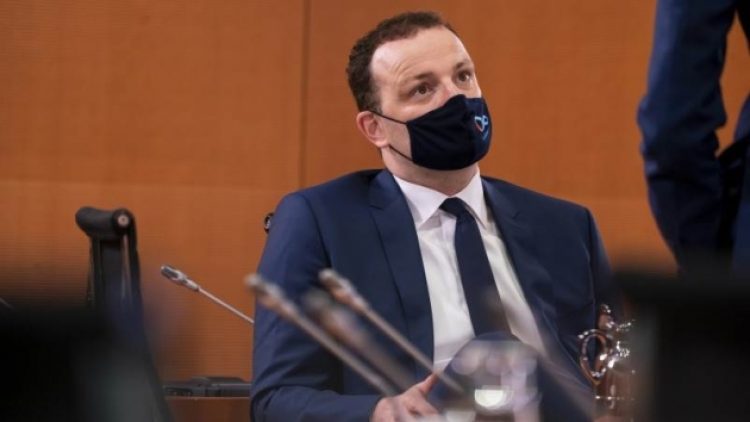Almanya’da maske skandalı sağlık bakanına uzandı