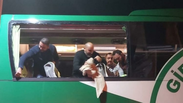 Giresunspor’dan taşlı saldırı ile ilgili açıklama geldi