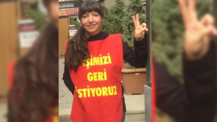 Yaptığı eylemlerle işini geri isteyen KHK’lı Nazan Bozkurt’a 20 bin TL tazminat ödenecek