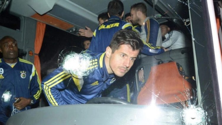 Fenerbahçe’den silahlı saldırı anması: ‘Aydınlanmayan gün’