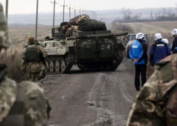 Ukrayna ile Rusya gerilimi: AKP bu kumpasın neresinde?