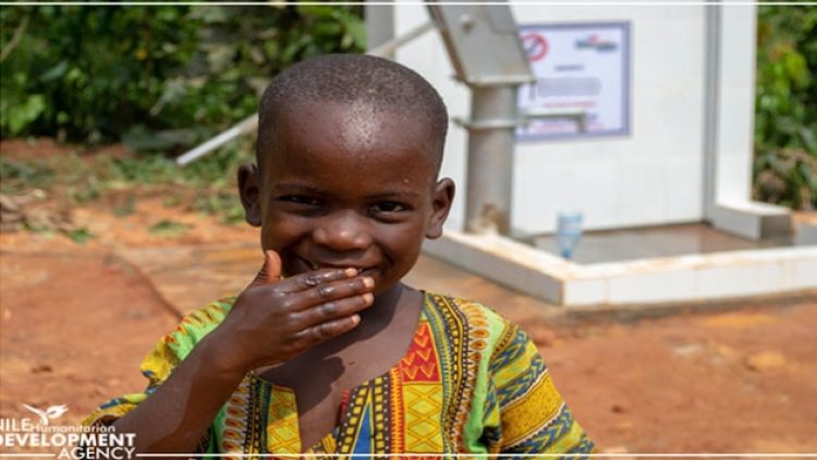 Hizmet Hareketi gönüllüleri Uganda’nın susuzluğuna çare oluyor