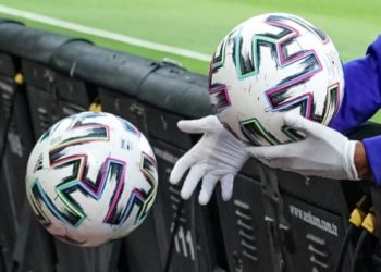 Türk futbolunda aşı kararı! Resmen açıklandı