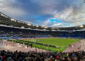 EURO 2020’ye ev sahipliği yapacak 12 şehirden 8’i maçlara seyirci alacak