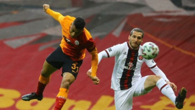 Galatasaray’a bir darbe de Karagümrük’ten geldi