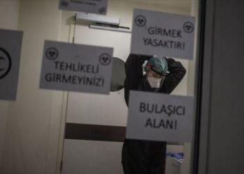 Profesör: Yoğun bakımlar birçok ilde doldu