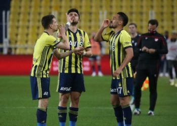 Fenerbahçe, Gaziantep FK’yi 3 golle yendi