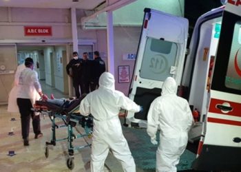 Sosyal medyadan korona çığlığı: Annem ölüyor, yalvarıyorum yardım edin
