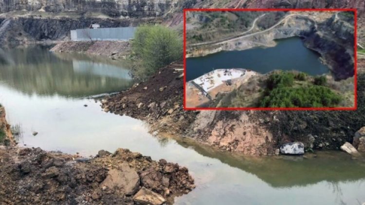 Sokağa çıkma yasağını fırsat bilip gölü boşaltmaya kalktılar