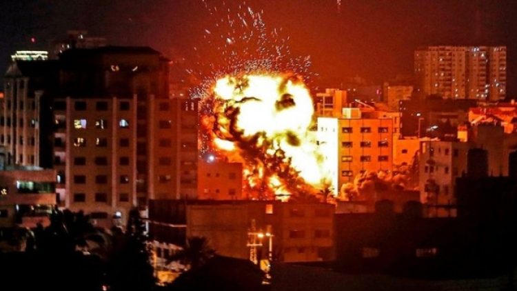 İsrail, Gazze’de Hamas’a ait noktaları vurdu