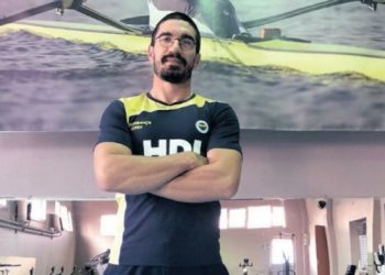 Fenerbahçeli kürekçi Onat Kazaklı: Annemle birlikte ağladık