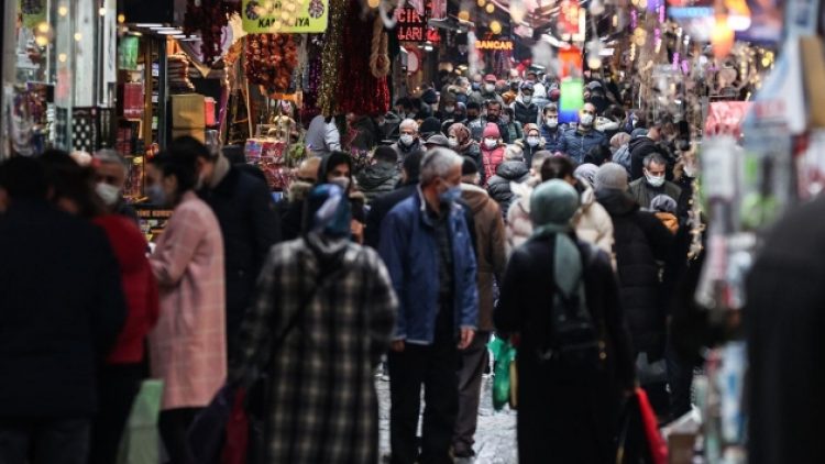 Haftalık vaka sayıları açıklandı: İstanbul ilk sırada