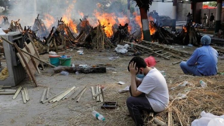 Hindistan’da yargıçların Covid tedavisi için beş yıldızlı otel ‘rezerve edildi’