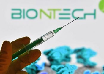 BioNTech aşısında ikinci doz randevuları ertelendi