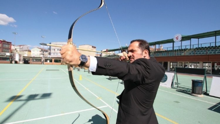 AKP’li başkanın gönül rızası dediği: Silahlı tehdit!