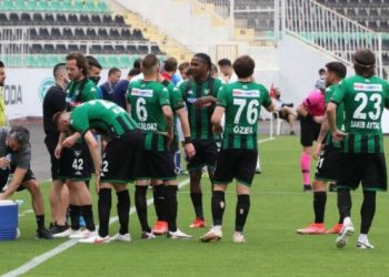 Süper Lig’de küme düşen ilk takım Denizlispor oldu!