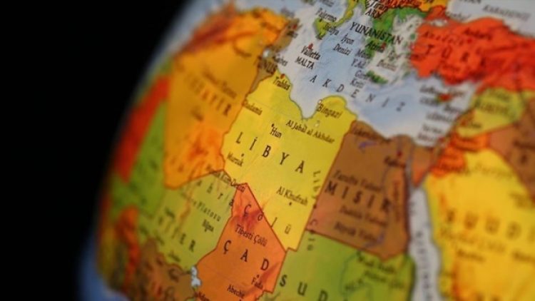 Dışişleri Bakanı Libya’ya, yardımcısı Mısır’a gitti