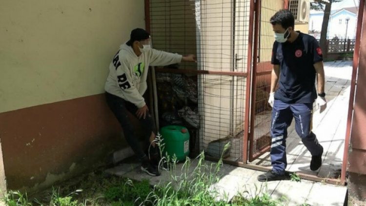 Kaçarken bacağını kırdı, polis üstüne ceza yazdı