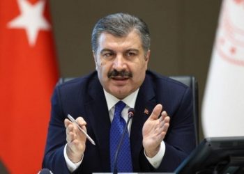 Bakan Koca, vaka sayısı en çok azalan illeri açıkladı